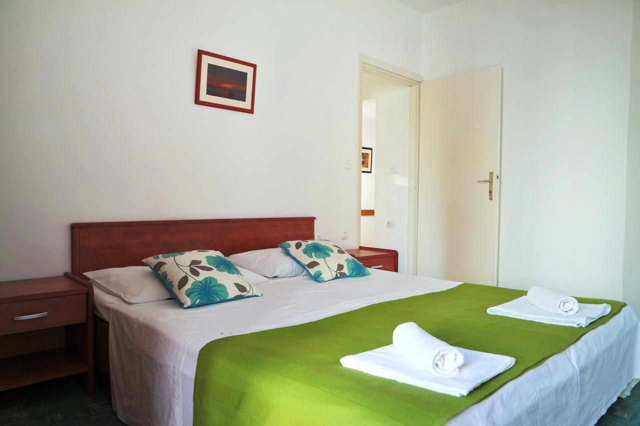 Apartamento Novalja And Fun Exterior foto